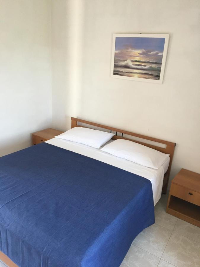 Casa Vacanza Maria Antonieta 마리나디카메로타 외부 사진